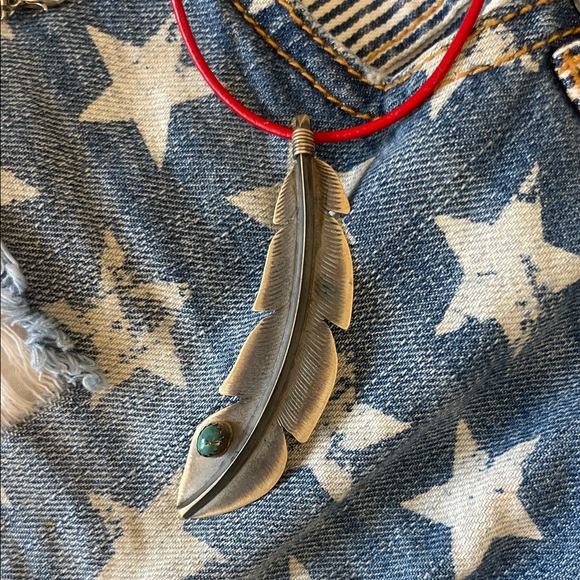 native American, Sterling, silver and turquoise Feather Pendant - Picture 5 of 7